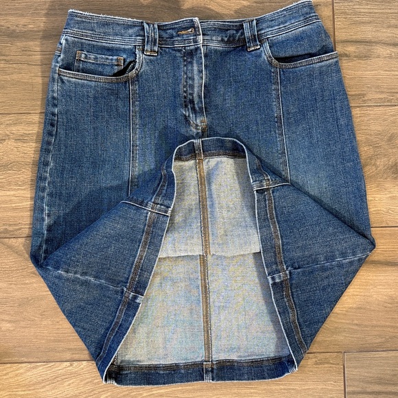 Talbots Women's Classic Denim Skirt Size 10 Cotton Blend Stretch Closet Staple - Picture 6 of 11
